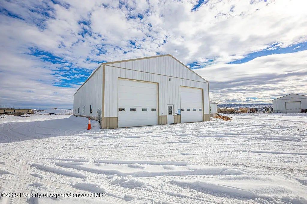 39 of 40 - 194 Preece Avenue, Craig, CO