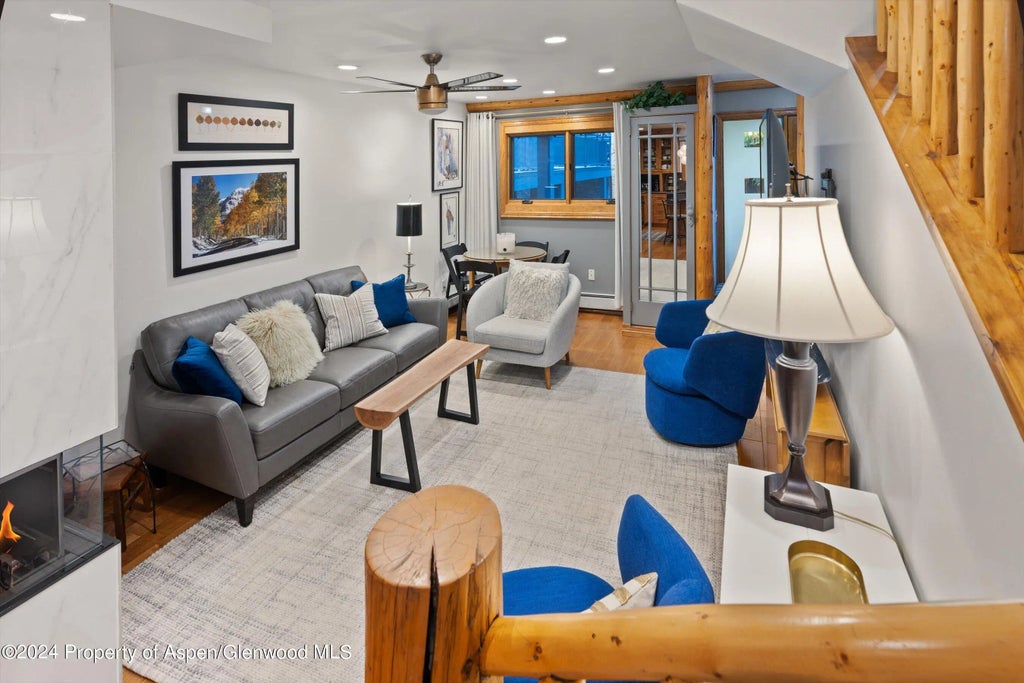 6 of 18 - 124 E Durant Avenue Unit 10, Aspen, CO