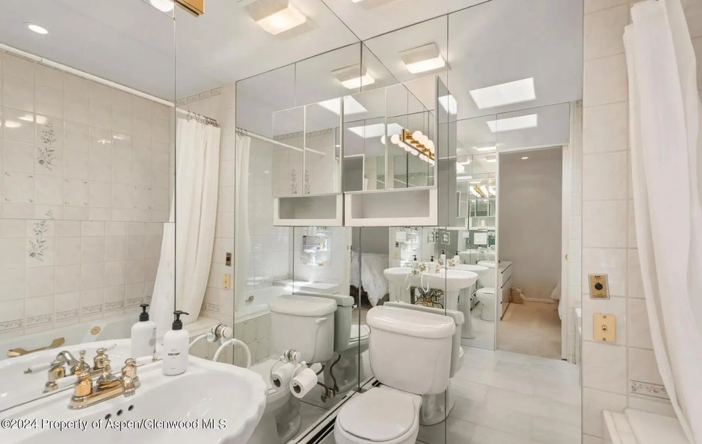 13 of 18 - 108 W Hyman Avenue 2, Aspen, CO