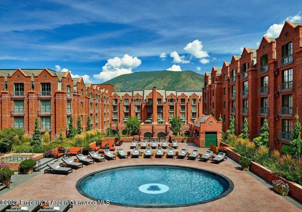 12 of 12 - 315 E Dean Street B31, Aspen, CO