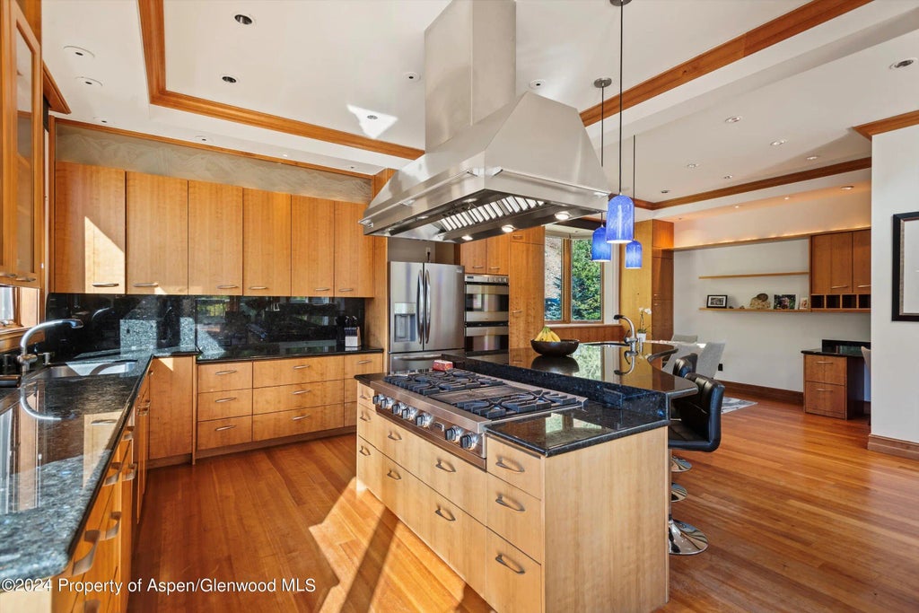 8 of 28 - 1085 Cemetery Lane A, Aspen, CO