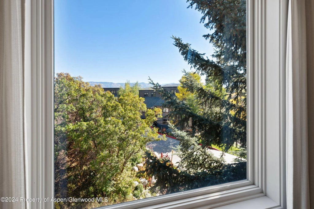 4 of 17 - 35 Upper Woodbridge Road 26ef, Snowmass Village, CO