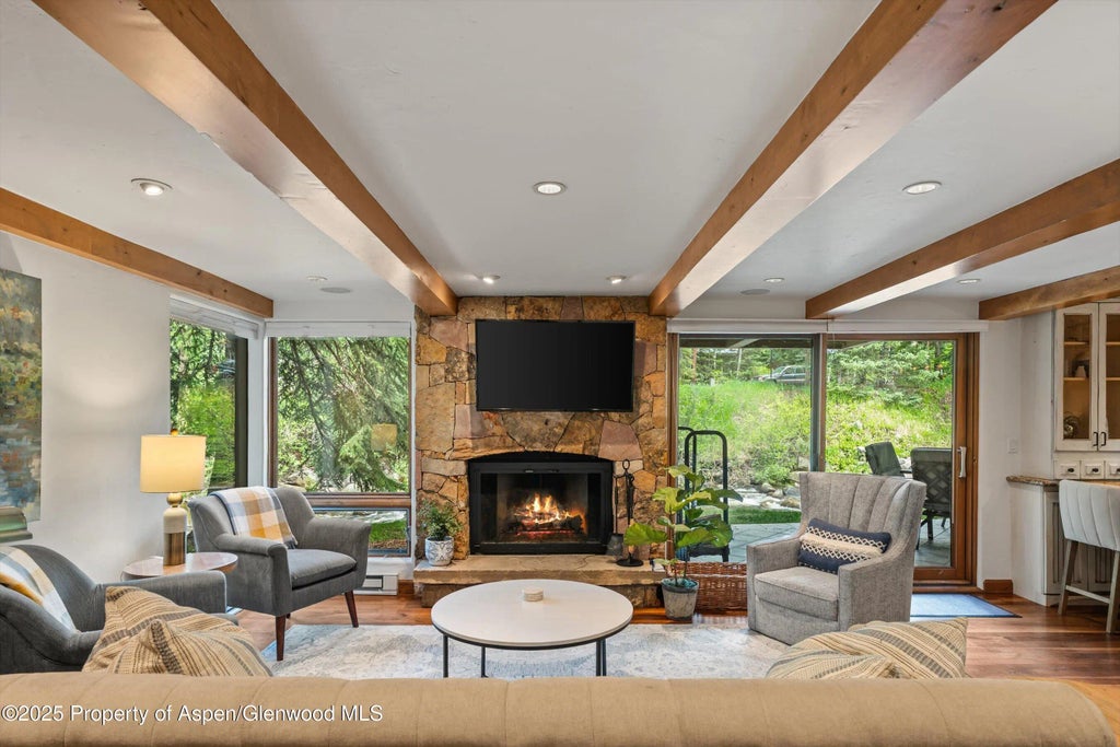 3 of 21 - 1034 E Cooper Avenue 16, Aspen, CO