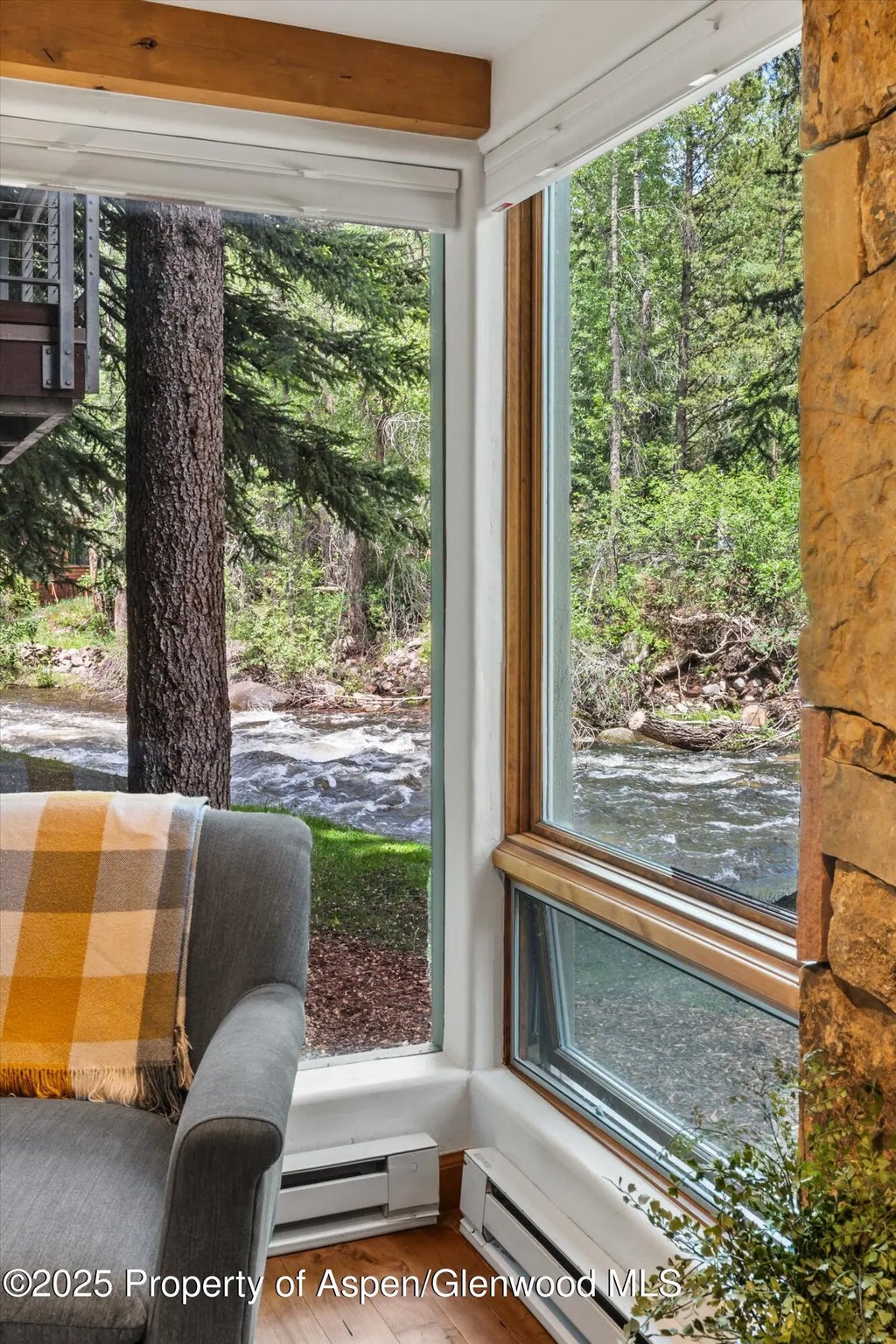 4 of 21 - 1034 E Cooper Avenue 16, Aspen, CO