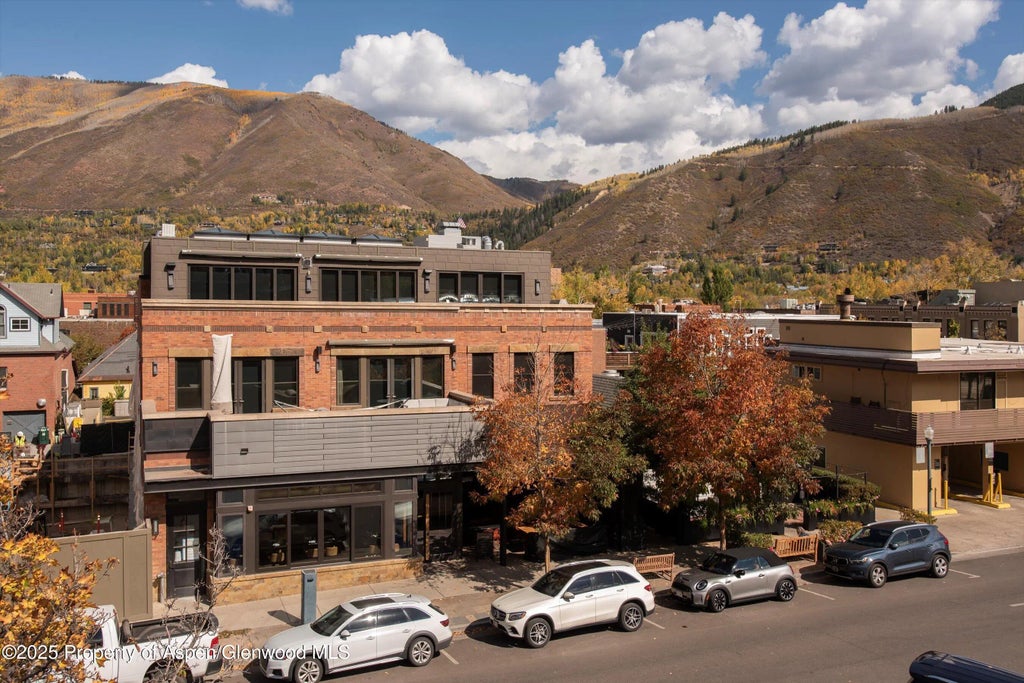 2 of 8 - 308 E Hopkins Avenue 101, 202, 203, 204, Ll1, Aspen, CO