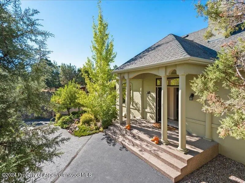 3 of 40 - 587 Hillcrest Drive, Basalt, CO