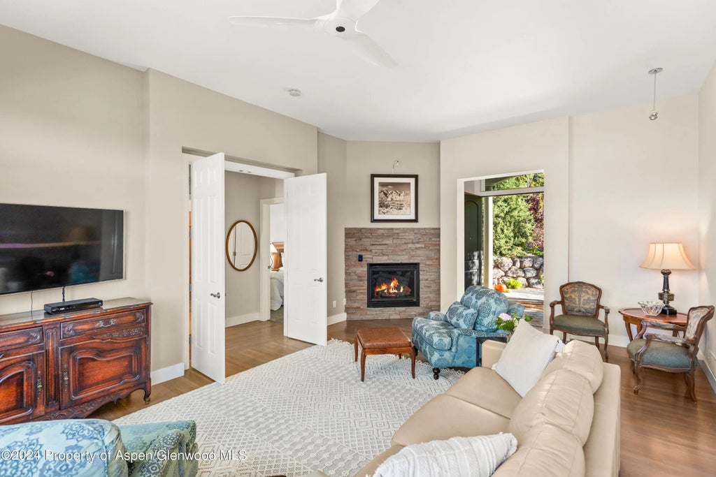 8 of 40 - 587 Hillcrest Drive, Basalt, CO