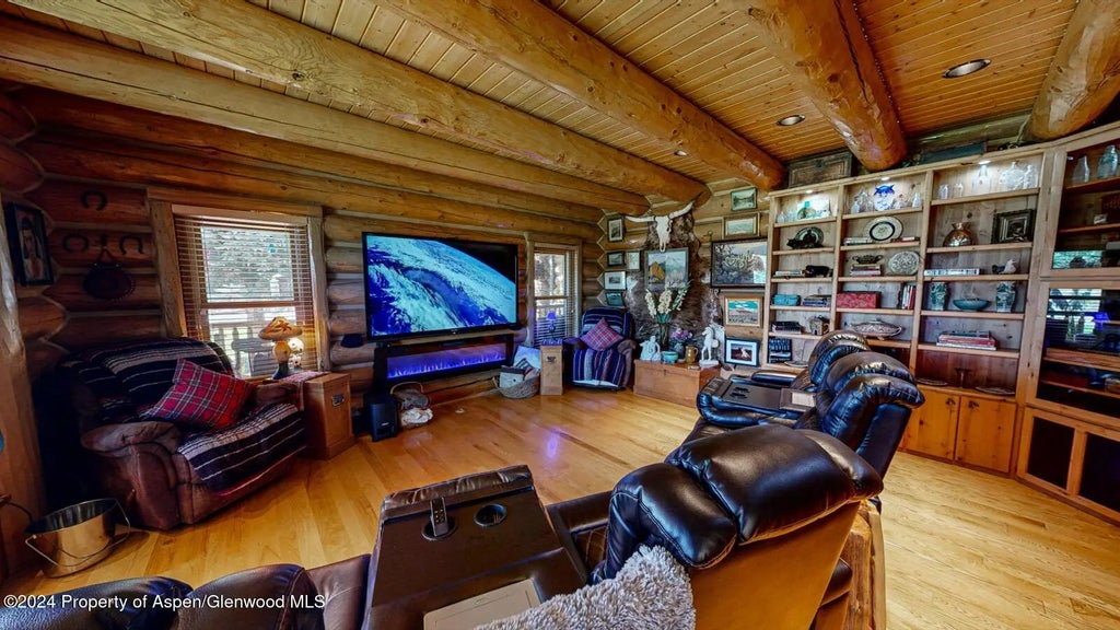 11 of 34 - 56106 Me Road, Collbran, CO