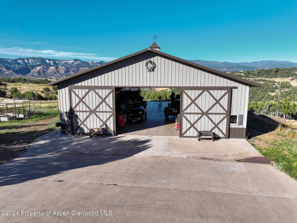 9 of 34 - 56106 Me Road, Collbran, CO