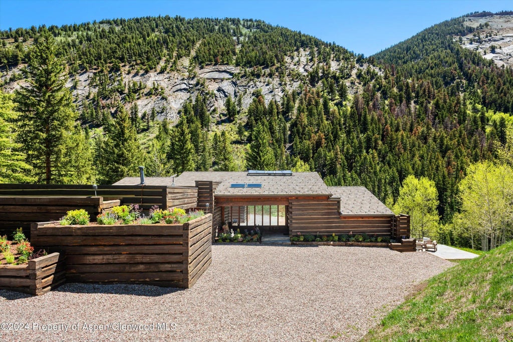 10 of 51 - 9888 Castle Creek Road, Aspen, CO