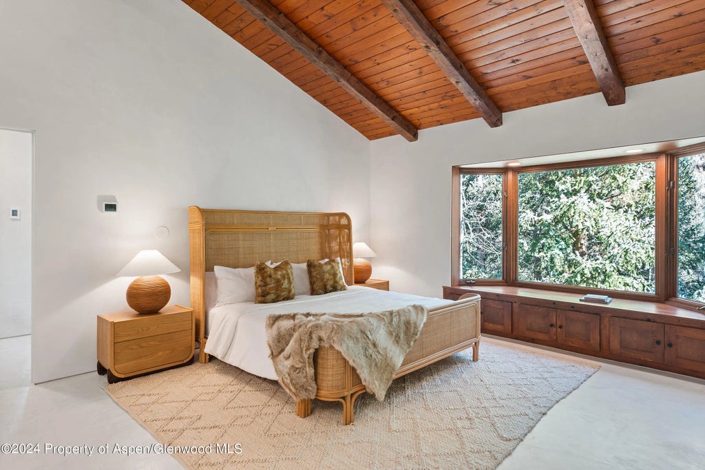 23 of 51 - 9888 Castle Creek Road, Aspen, CO