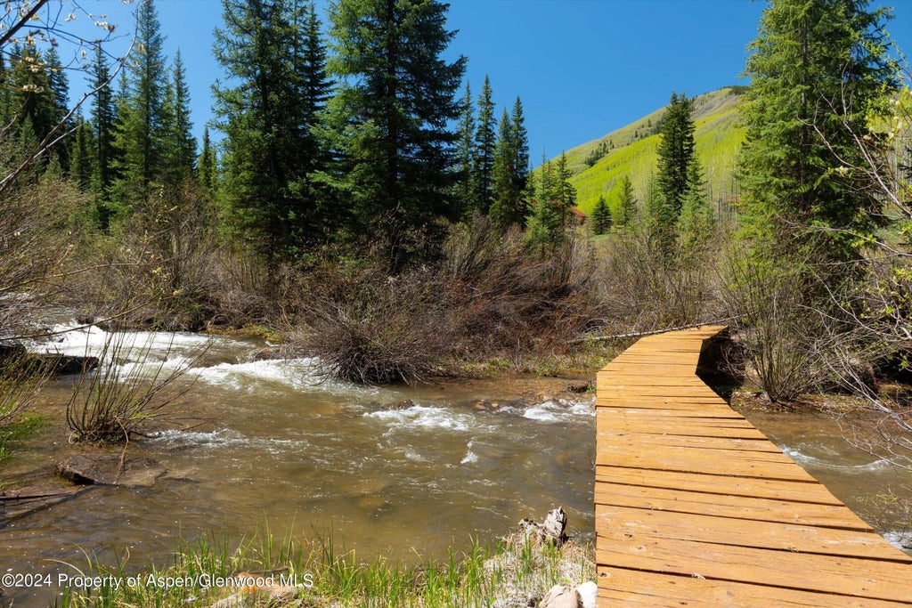 42 of 51 - 9888 Castle Creek Road, Aspen, CO