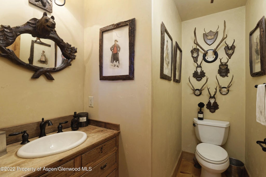 9 of 45 - 301 Stone Road, Basalt, CO