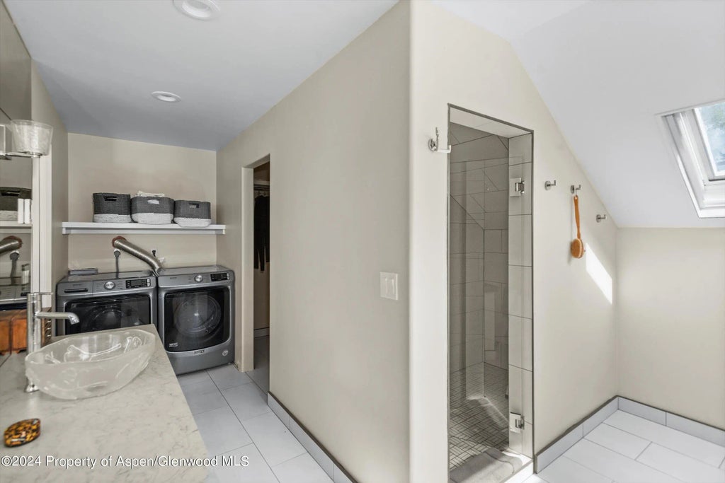 12 of 24 - 156 Garfield Avenue, Carbondale, CO