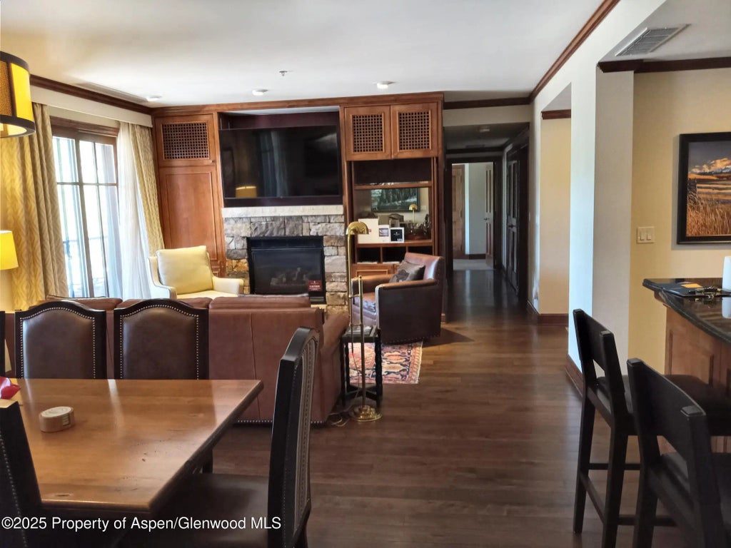 23 of 26 - 0075 Prospector Road Unit 8208 Summer Interest 11, Aspen, CO