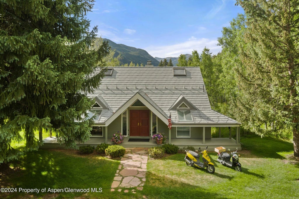 1 of 21 - 1500 Ute Avenue, Aspen, CO