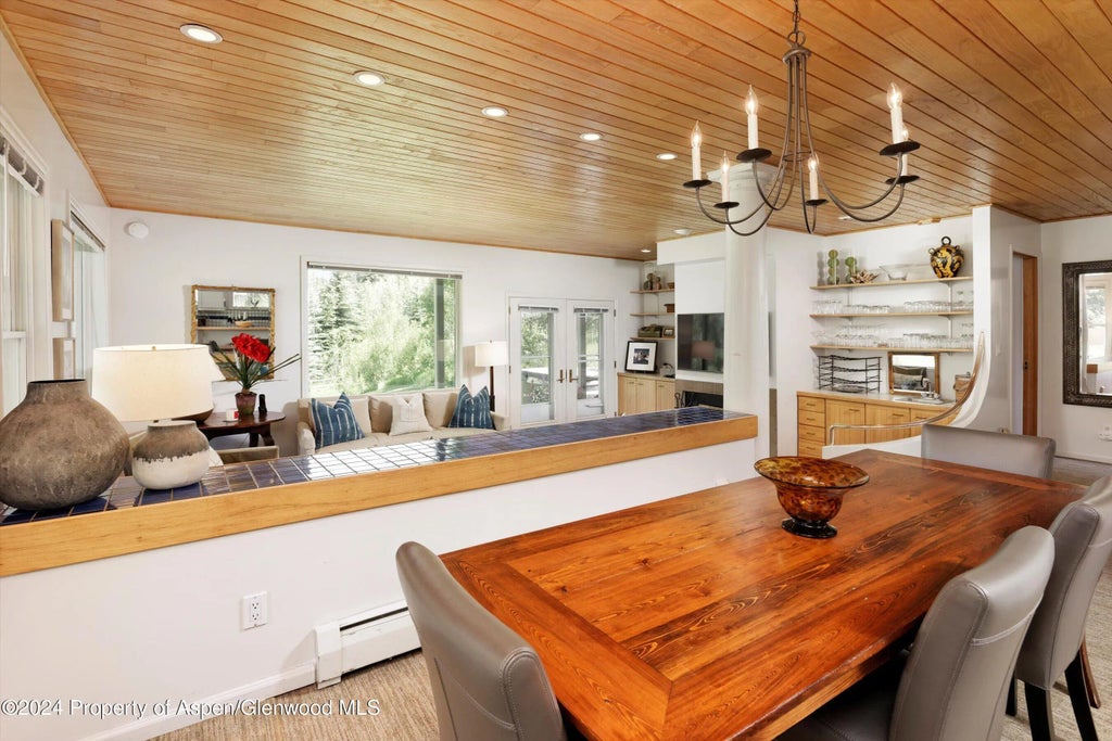 9 of 21 - 1500 Ute Avenue, Aspen, CO