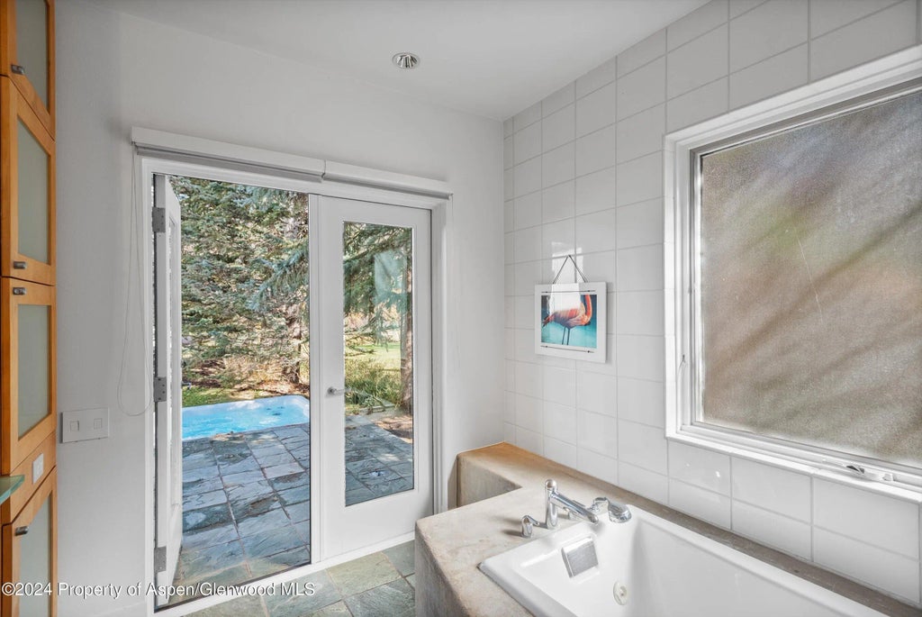 22 of 65 - 1270 Mountain View Drive, Aspen, CO
