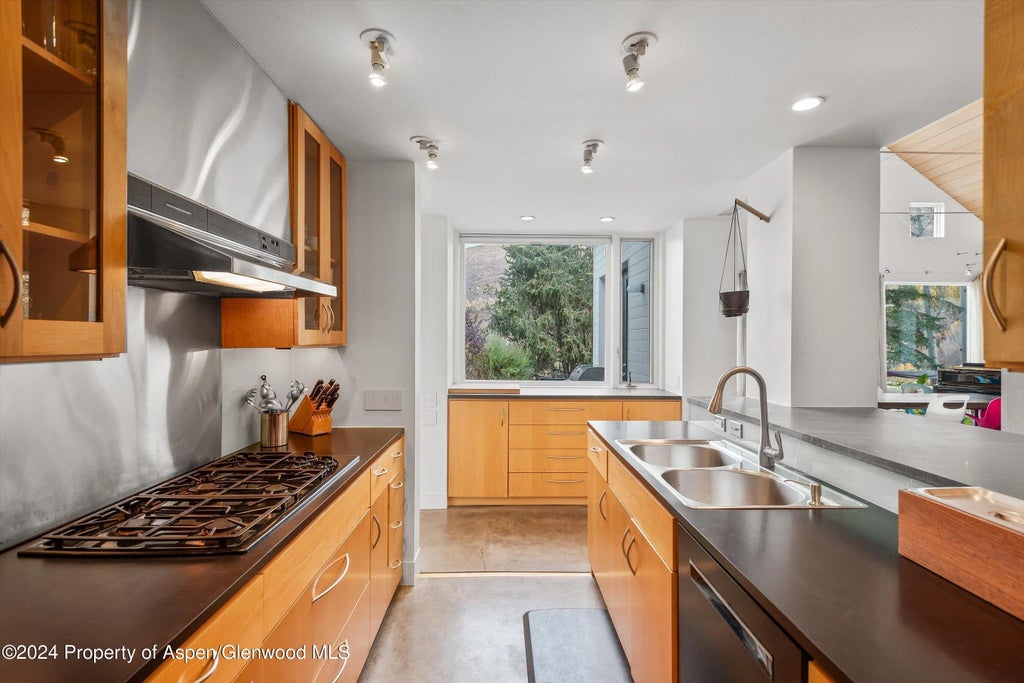 3 of 65 - 1270 Mountain View Drive, Aspen, CO