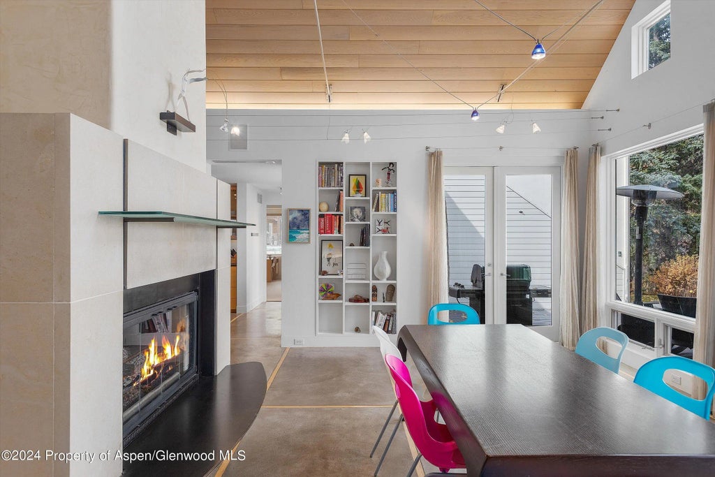 9 of 65 - 1270 Mountain View Drive, Aspen, CO