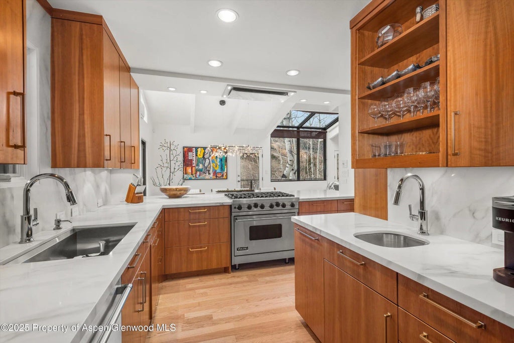 21 of 46 - 262 Eastwood Drive, Aspen, CO