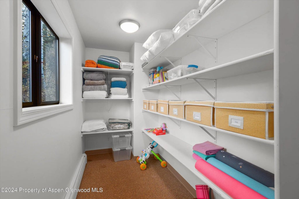 29 of 39 - 262 Eastwood Drive, Aspen, CO