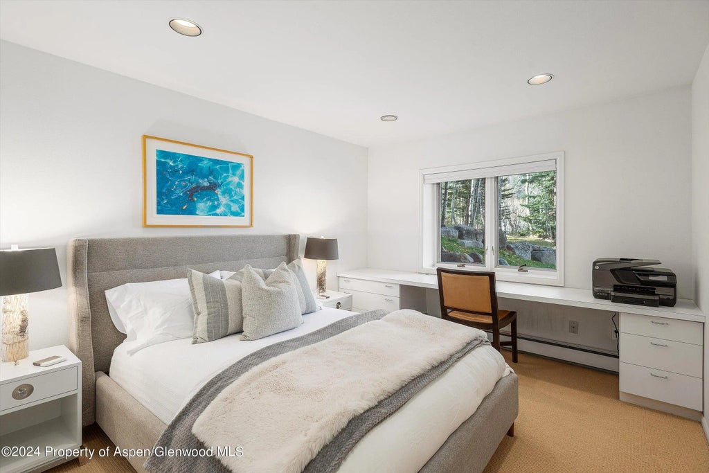 33 of 39 - 262 Eastwood Drive, Aspen, CO