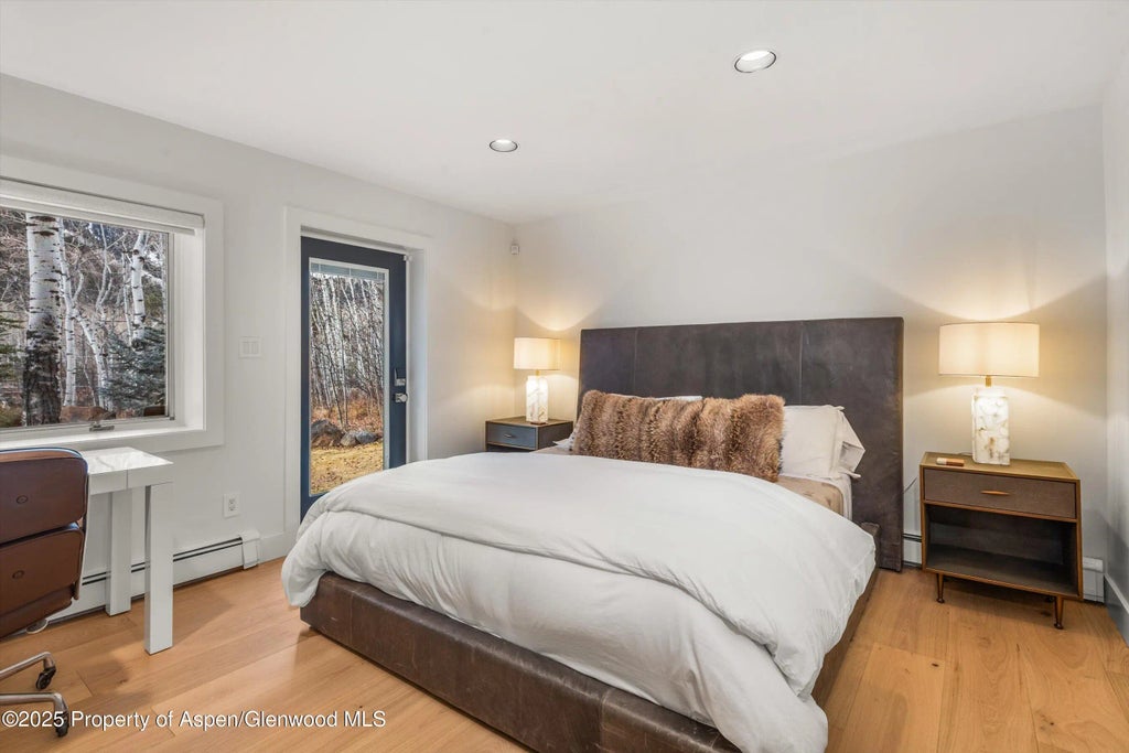 34 of 46 - 262 Eastwood Drive, Aspen, CO