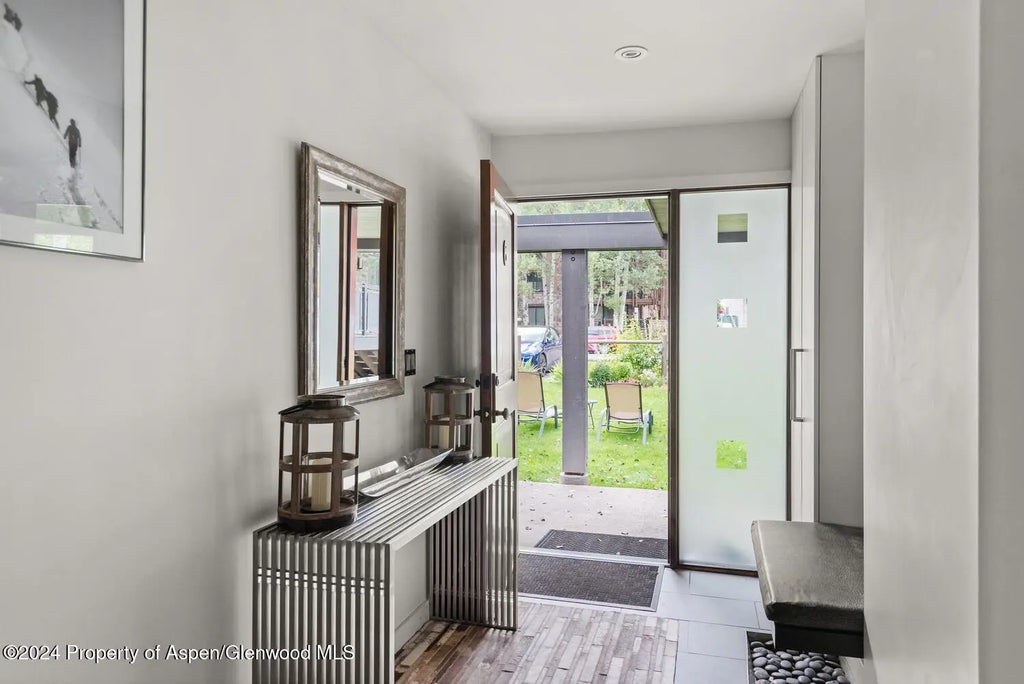 20 of 30 - 124 E Durant Avenue 6, Aspen, CO