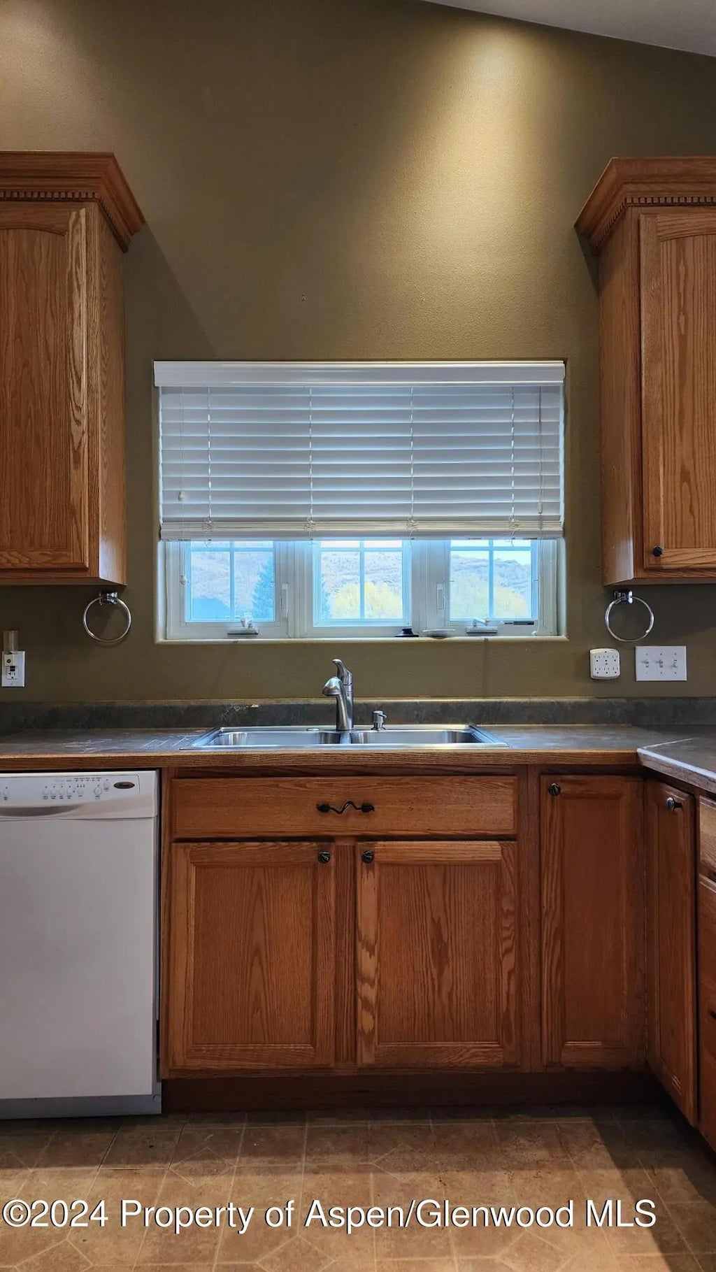 15 of 79 - 1290 Alta Vista Drive, Craig, CO