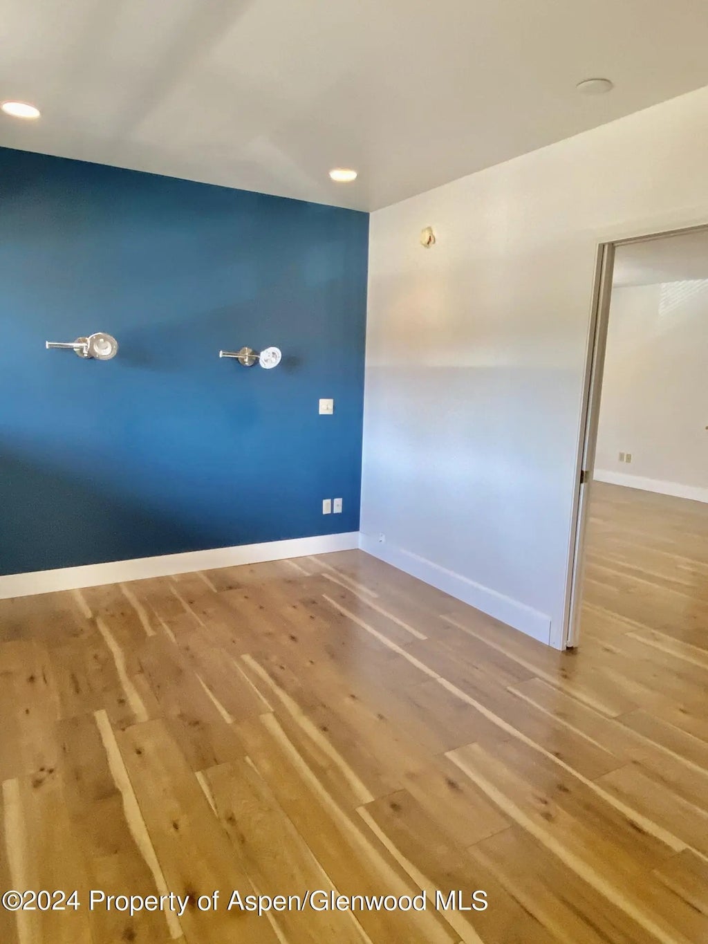 6 of 10 - 309 Pacific Ave / Abc Unit M, Aspen, CO