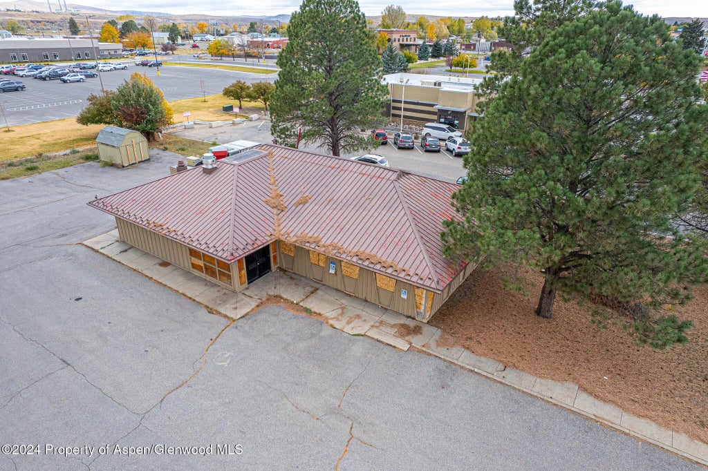 3 of 20 - 1070 W Victory Way, Craig, CO