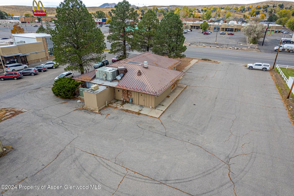 4 of 20 - 1070 W Victory Way, Craig, CO