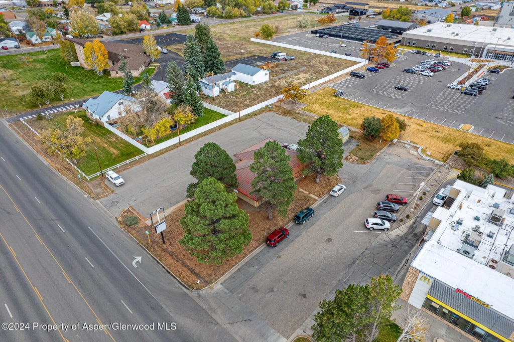 8 of 20 - 1070 W Victory Way, Craig, CO