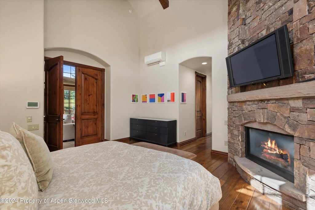 13 of 48 - 71 Meadow Road, Snowmass Village, CO
