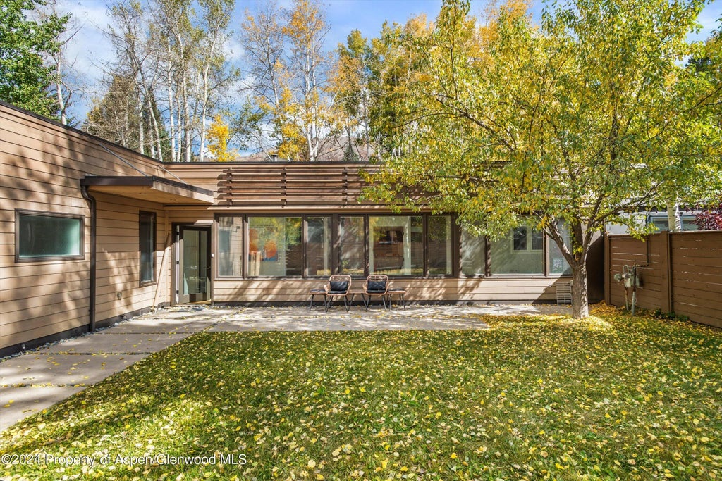 1 of 39 - 982 Cemetery Lane, Aspen, CO