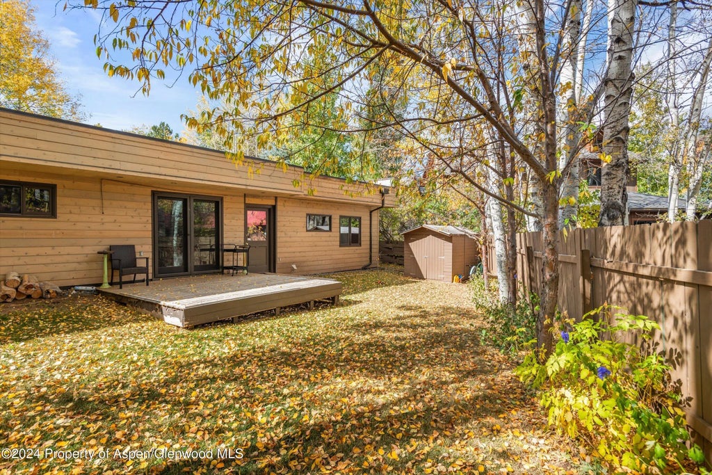 10 of 39 - 982 Cemetery Lane, Aspen, CO