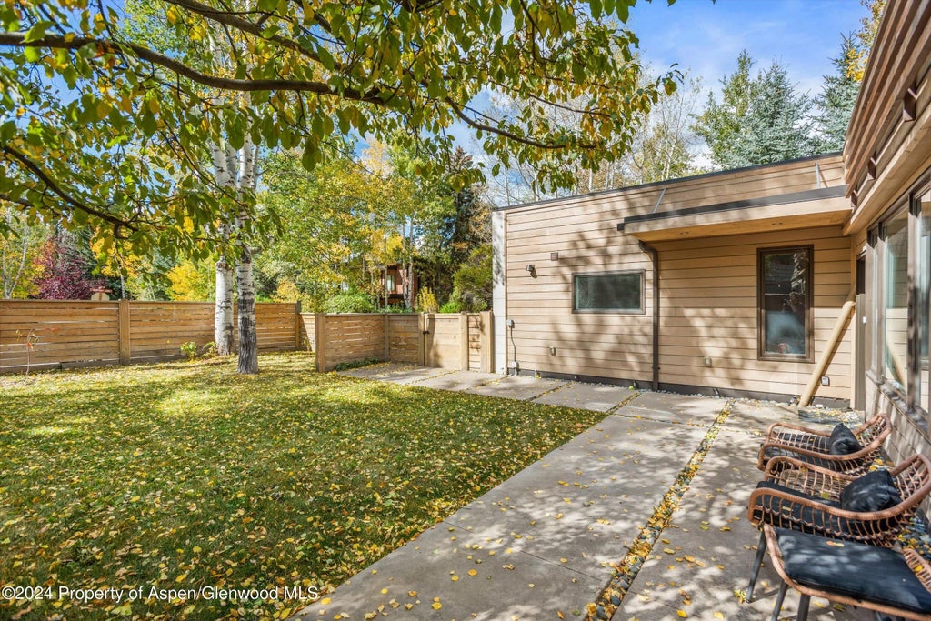 5 of 39 - 982 Cemetery Lane, Aspen, CO