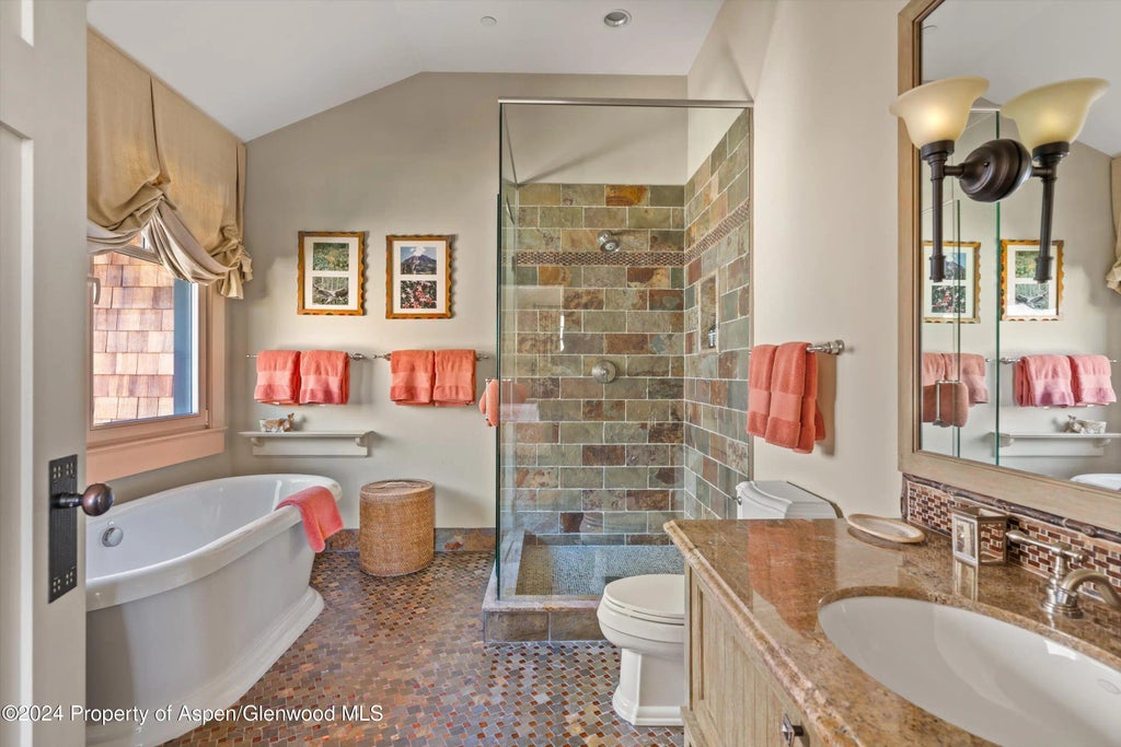 20 of 37 - 200 Jalanda Lane, Aspen, CO