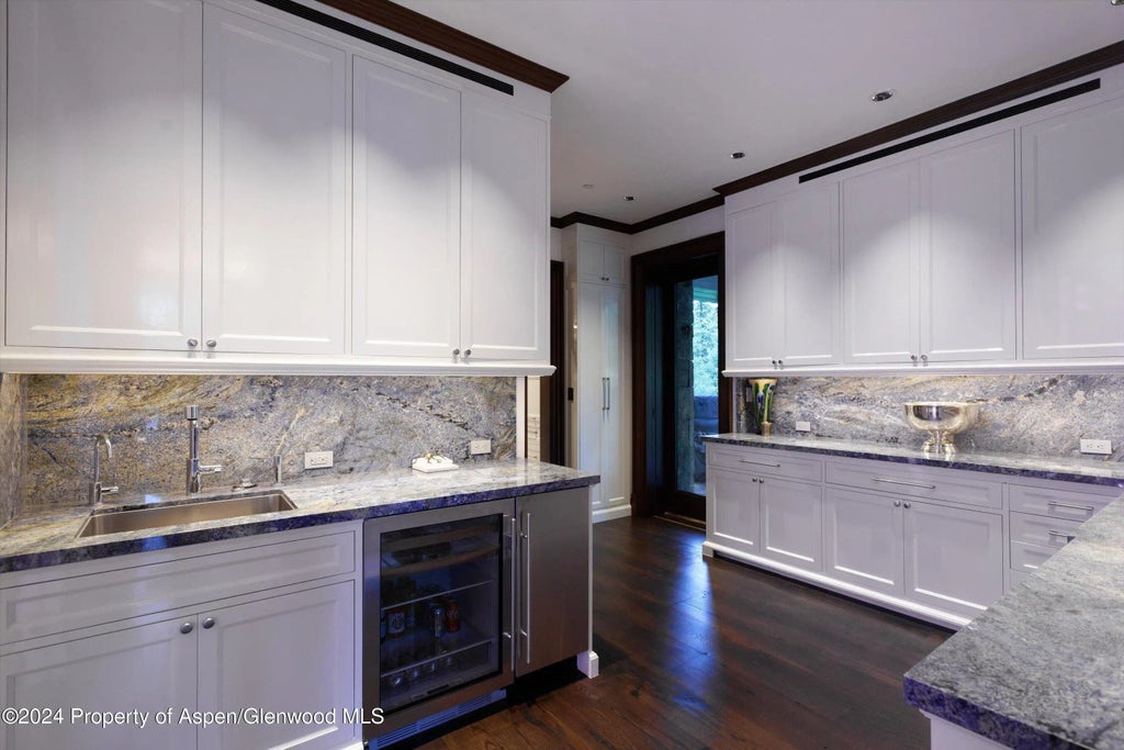 16 of 54 - 41 Popcorn Lane, Aspen, CO