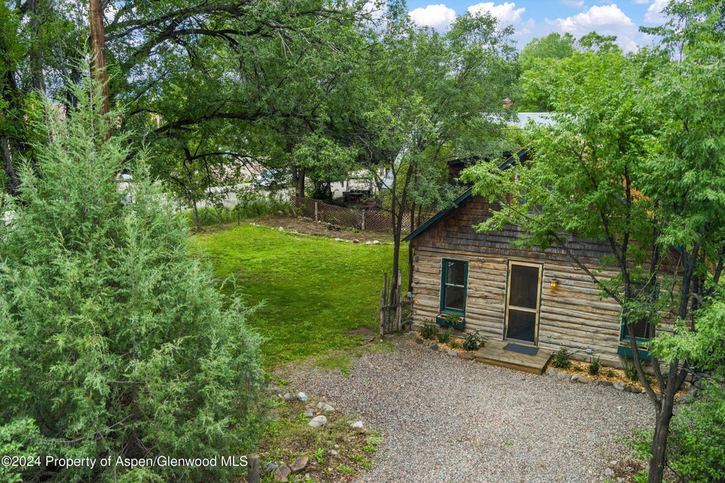 7 of 24 - 610 Colorado Avenue, Carbondale, CO