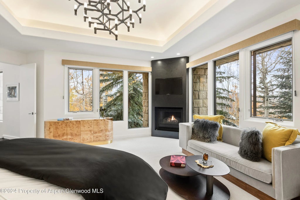 20 of 44 - 189 Aspen Way, Snowmass Village, CO