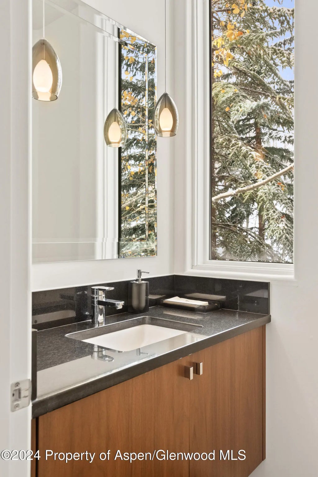 25 of 44 - 189 Aspen Way, Snowmass Village, CO