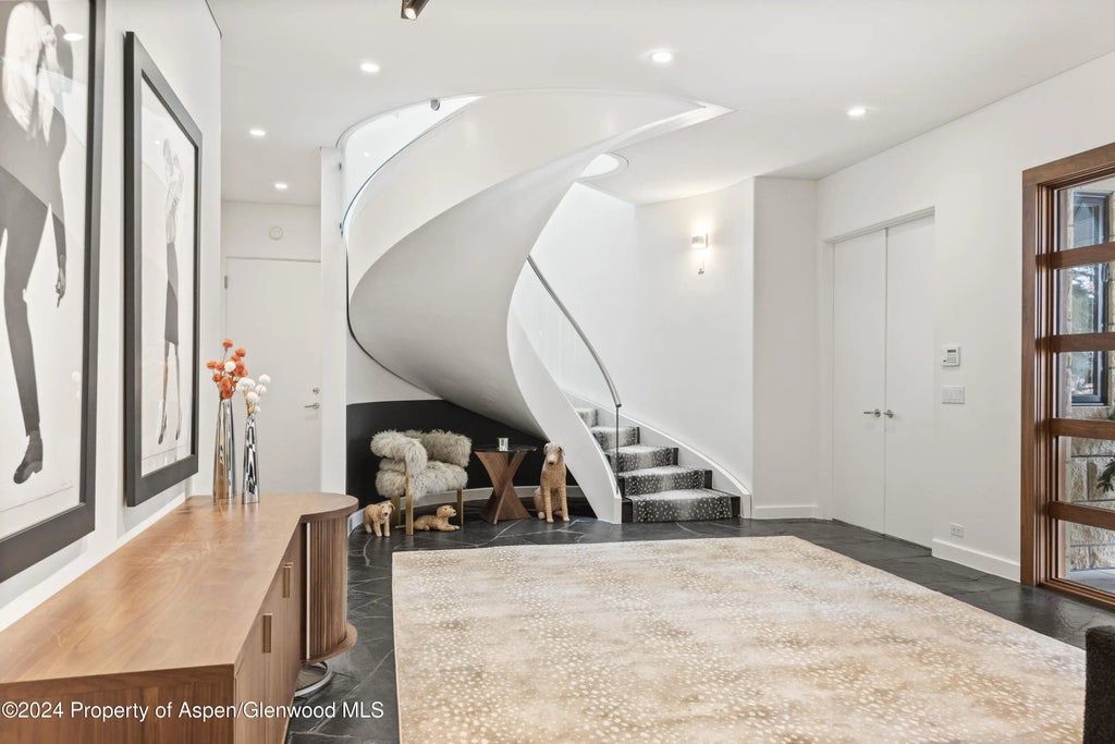 32 of 44 - 189 Aspen Way, Snowmass Village, CO