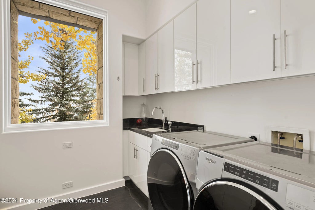 41 of 44 - 189 Aspen Way, Snowmass Village, CO