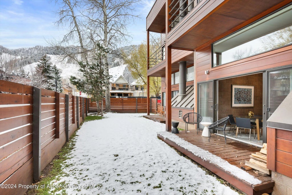 16 of 21 - 311 S Aspen Street 2, Aspen, CO