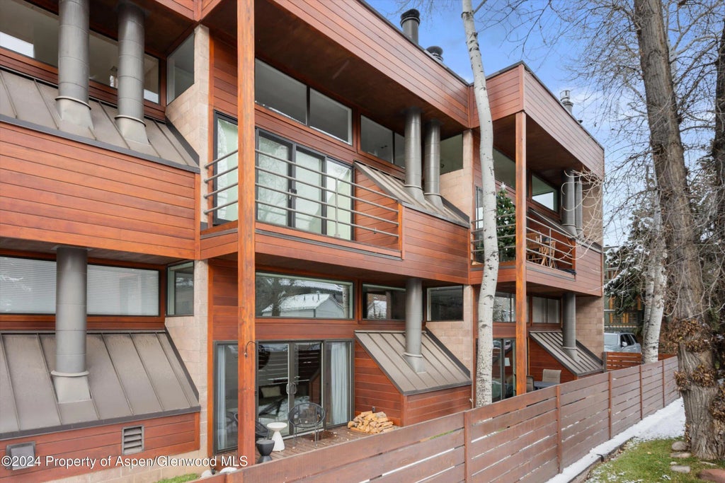 21 of 21 - 311 S Aspen Street 2, Aspen, CO
