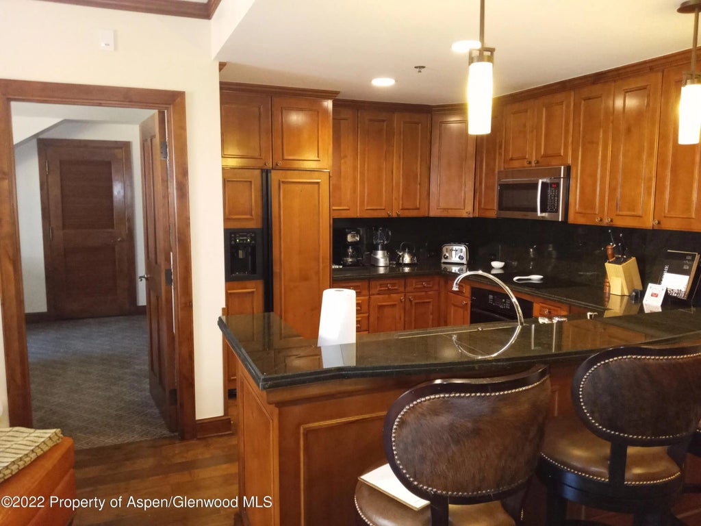 7 of 21 - 0039 Boomerang Road Unit 8412 Summer Interest 7, Aspen, CO