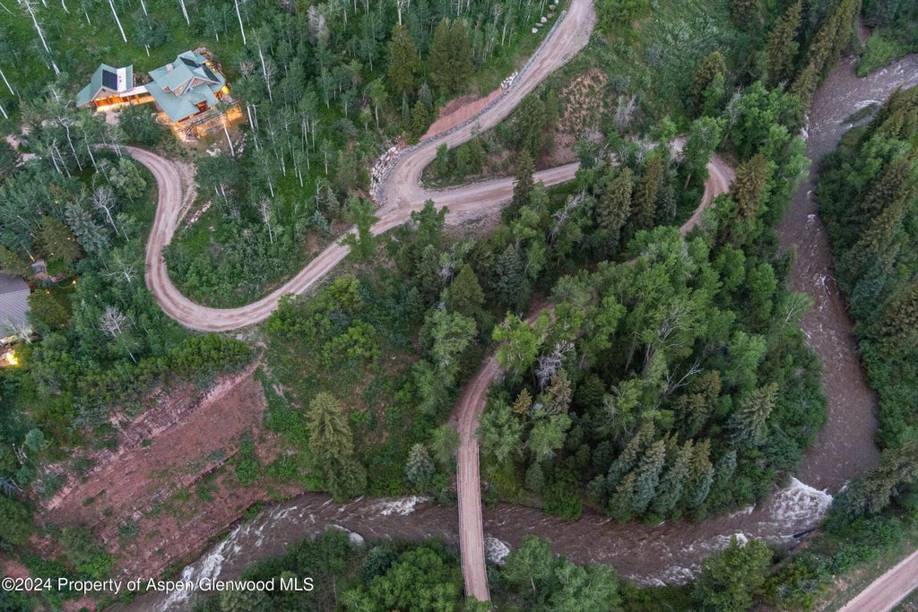 8 of 49 - 335 Hall Drive, Aspen, CO