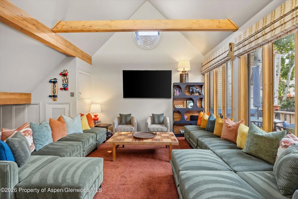 217 W Bleeker Street, Aspen